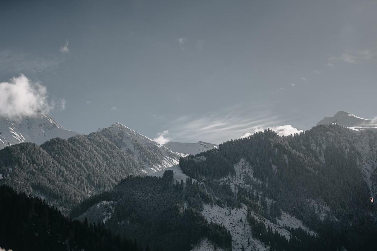 Black Eagle Luxury Appartements Mayrhofen Exterior foto